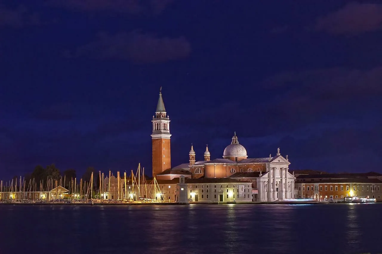 ** Guest house Capatron Hotel Venice Italy