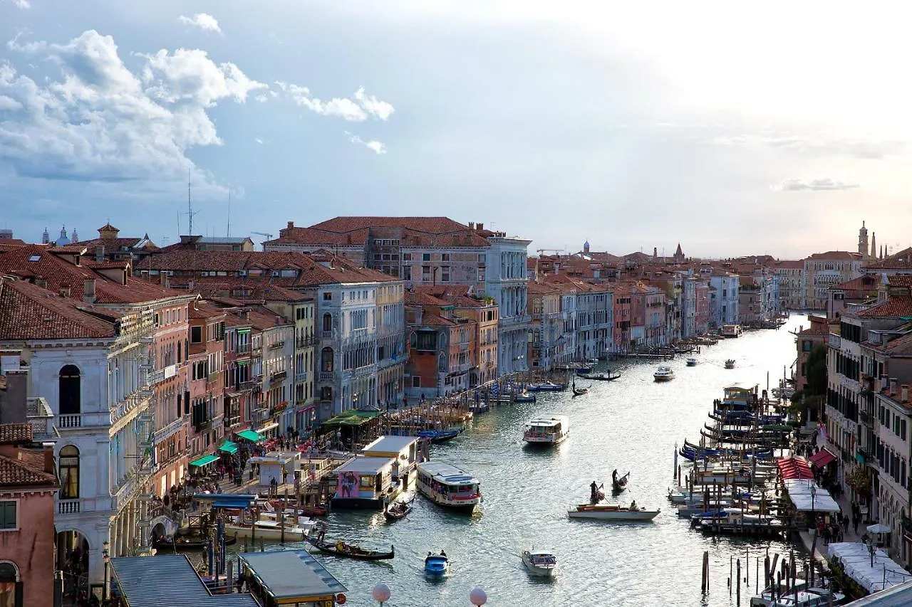 Capatron Hotel Venice Guest house
